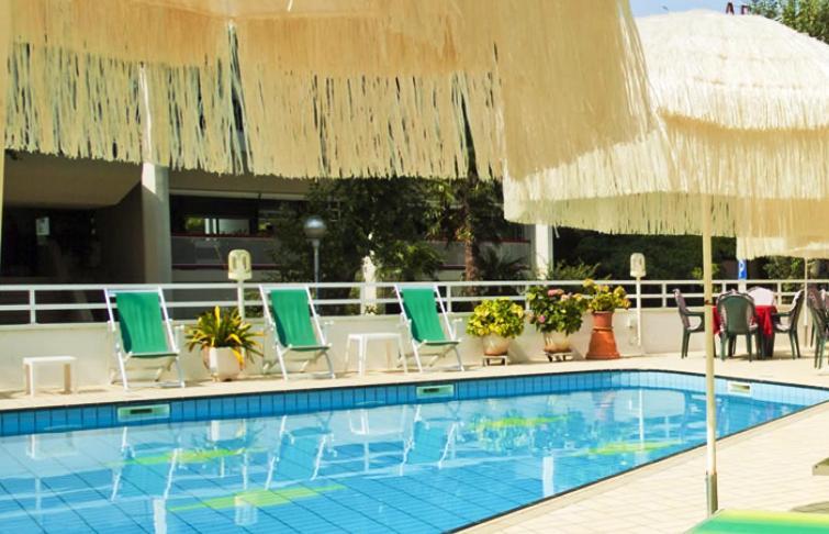 Hotel Gimm Bibione Exterior photo